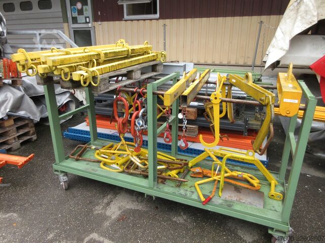 Incl. 3 rolling carts / transport trolleys for mandrels Posten Lastaufnahmemittel Traversen Greifer Fassheber Lasttraversen