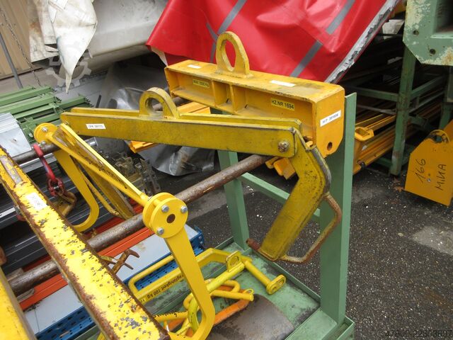Incl. 3 rolling carts / transport trolleys for mandrels Posten Lastaufnahmemittel Traversen Greifer Fassheber Lasttraversen