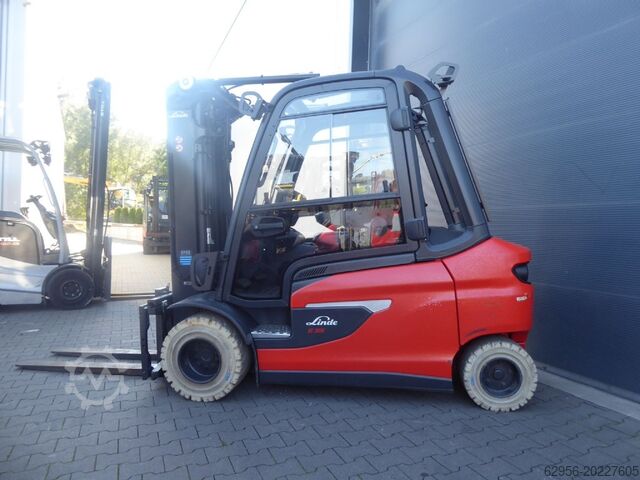 Electric 4-wheel forklift Linde E35L-01