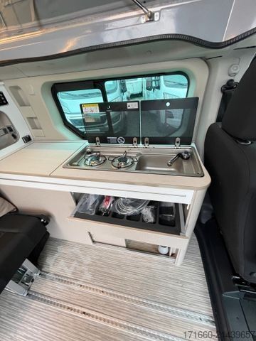 Campervan BÜRSTNER Playa Limited C 500