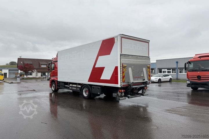 Box truck Mercedes-Benz Actros 1846 Koffer mit HB / Swiss-Vehicle