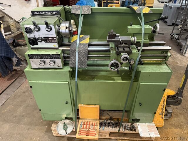 Conventional lathe EMCO Maximat Super 11