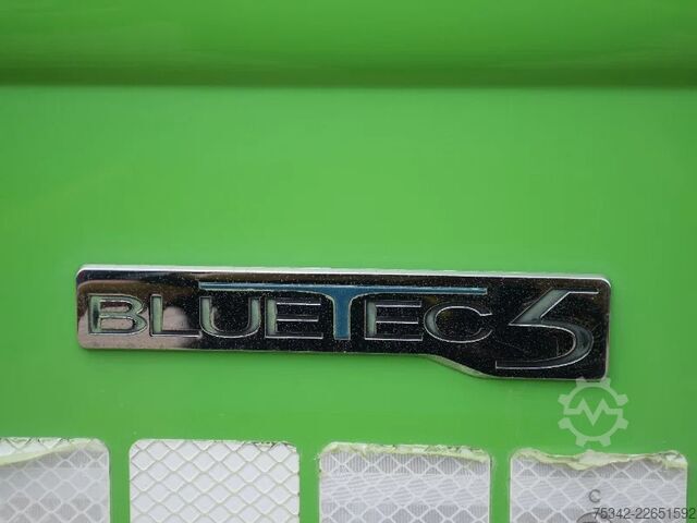 Hook arm system Mercedes-Benz Actros 3236 Hooklift + Hiabcrane