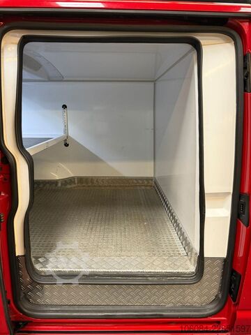 Kühltransporter VW T6 Kühlkastenwagen Kerstner Lang DSG ACC LED AHK