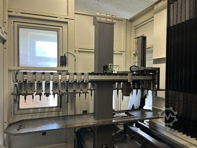 5Achs Universal-Bearbeitungszentrum AXA VHC 3-XTS 2600