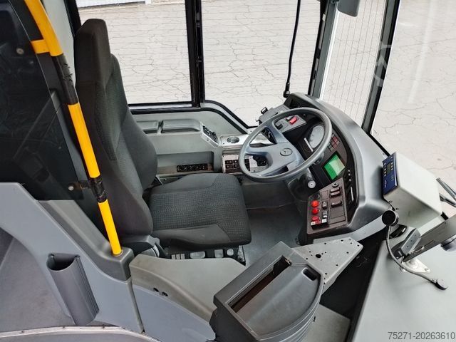 City bus MERCEDES-BENZ Citaro O 530 | 3-Türen, Klima