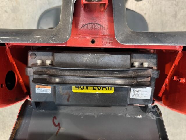 Manual pallet jack Linde MT 15 [ID: 379]