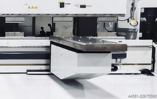 CNC press brake YAWEI PBH220/3100-7C