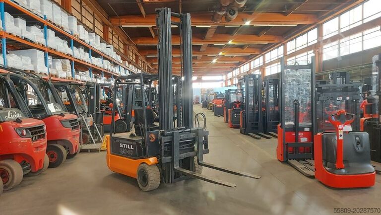 Elektro 3 Rad-Stapler Still R20-18 //Triplexmast // 3+4Ventile / HH 7000 mm //