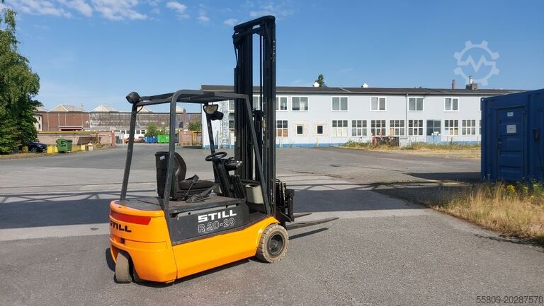 Elektro 3 Rad-Stapler Still R20-18 //Triplexmast // 3+4Ventile / HH 7000 mm //