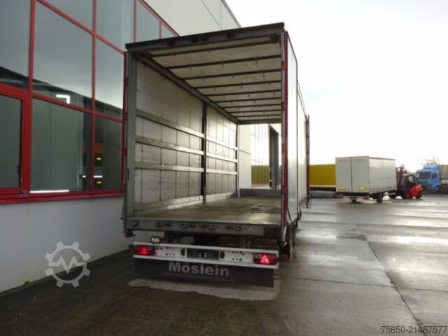 Open trailer with tarp Möslein TP 11 Schwebheim  Tandem- Schiebeplanenanhänger zum Durchladen