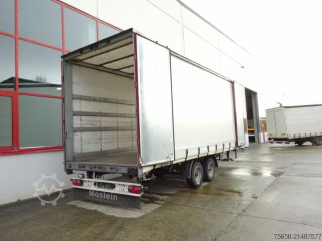 Open trailer with tarp Möslein TP 11 Schwebheim  Tandem- Schiebeplanenanhänger zum Durchladen
