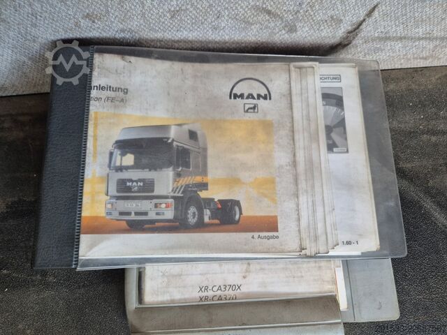 Vacuum and pressure truck MAN FE 28.460 6X4 - ASSMANN