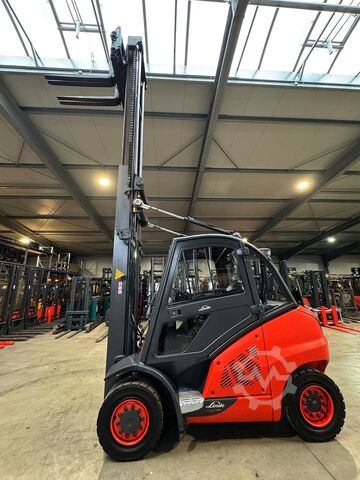 Frontstapler Linde H40D [ID: 27]