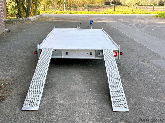 Autotransporter Variant 3521 L4 420X204X4CM 3500KG UNIVERSALTRANSPORTER