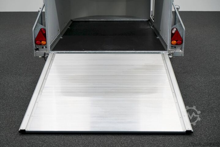 Box trailer Debon CHEVAL LIBERTE DEBON CARGO 1300 IRON GREY + SEITENTÜR
