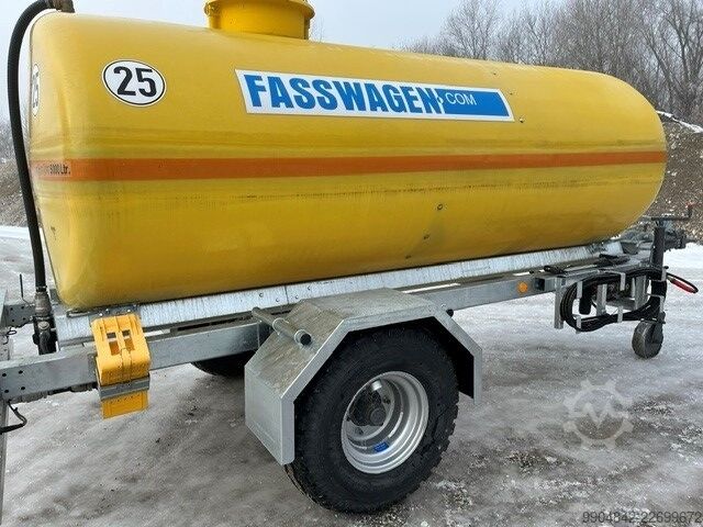 Wasserfass Anhänger 5000 l Fasswagen GmbH Anhänger Modell