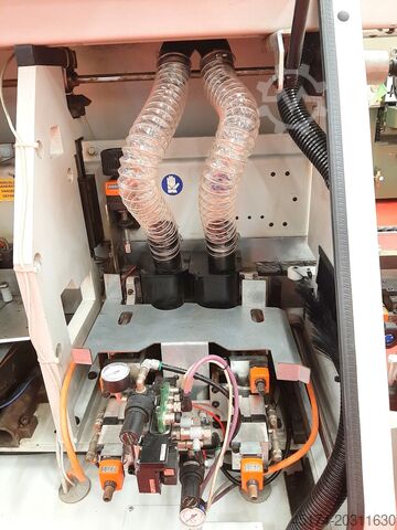 Modells BIESSE AKRON 430/AT