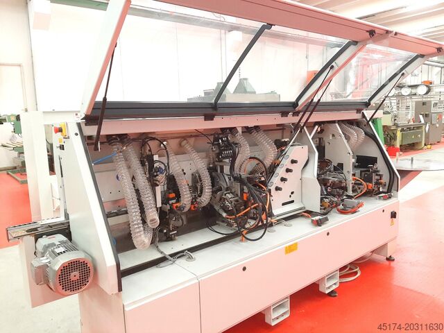 Modells BIESSE AKRON 430/AT