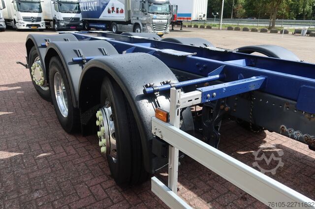 Fahrgestell mit Fahrerhaus Scania R410 8x2 Chassis cabine Slaapcabine