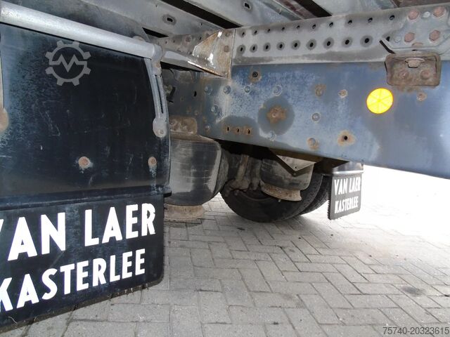 Suitcase Iveco EuroCargo 120 IVECO EURO CARGO 120.22 EEV