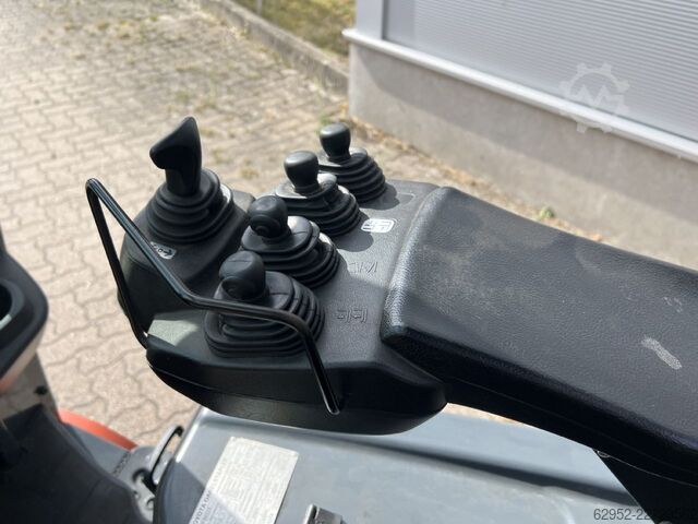 Elektro 3 Rad-Stapler Toyota 8 FBE 15 T / Akku 2023!