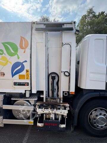 Refuse collection vehicle Scania P310 6x2 Garbage disposal truck - CNG