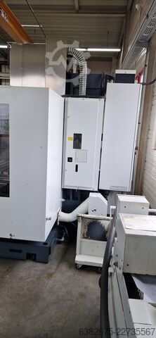 Vertical machining center Mikron mit 14768 Spindelstunden VCE1400+