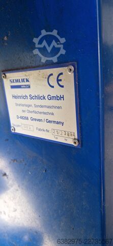 Vertical machining center Mikron mit 14768 Spindelstunden VCE1400+