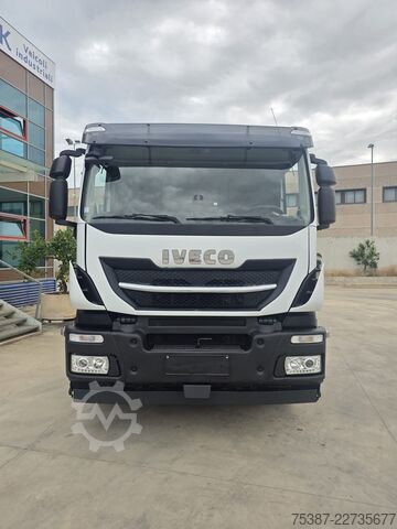 LKW-Fahrgestell IVECO 190E42