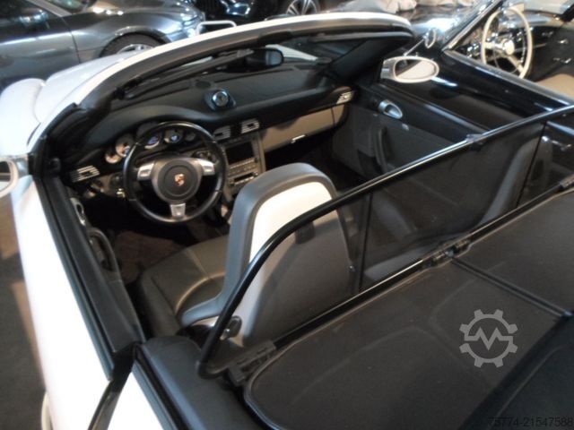 Van PORSCHE 911 Turbo Cabrio