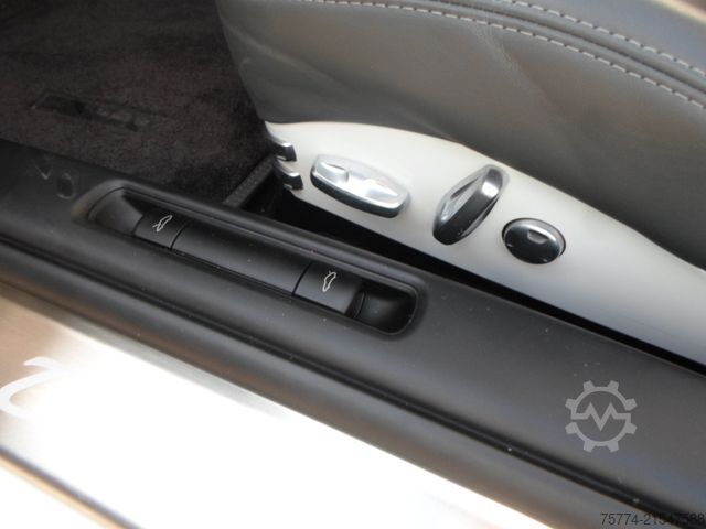 Van PORSCHE 911 Turbo Cabrio