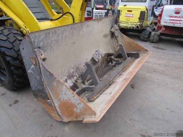 Radlader Liebherr L506 mit Palettengabel + Schaufel