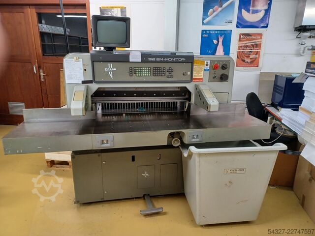 Papierschneidemaschine Polar Mohr 92 EM Monitor