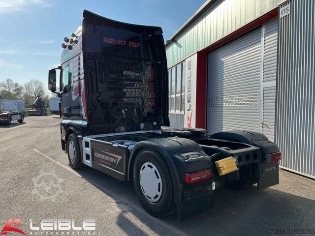Standard SZM MAN TGX 18.500 4x2BL XXL*2x Tank*4.1Tacho*Leder*