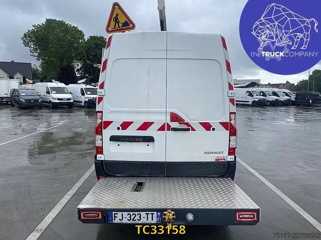 Lifting platform Renault Master 130 CV