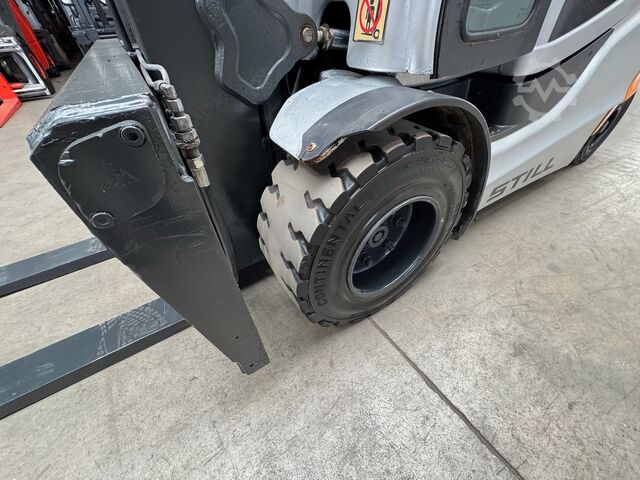 Frontstapler Still RX 60-30 [ID: 50]