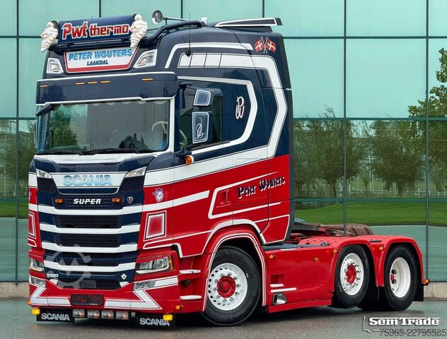 Standard SZM SCANIA S520 V8 NGS FULL OPTIONS RETARDER 2x TANKS SPECI