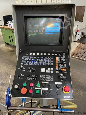 Vertical Milling Center Mikron VCP 1000