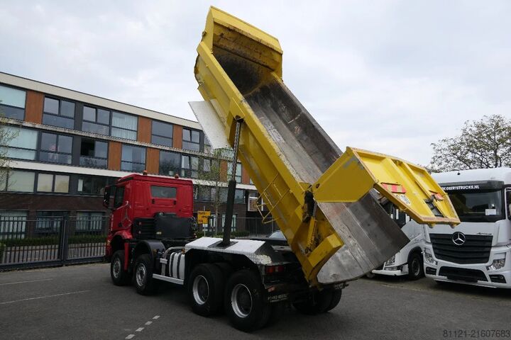 Tipper Mercedes-Benz Arocs 4151 | 8X6 | Voith Retarder | 263807Km | ...