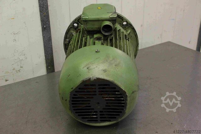 Electric motor 5.5 kW 2828 Rpm unbekannt 4A112M4Y3