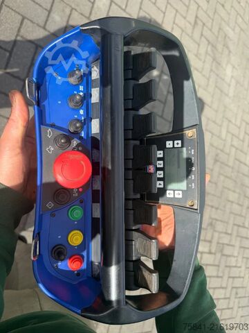 Kranwagen Volvo FH 540 8x4 HMF 5020-K6 + FJ 1000-K5