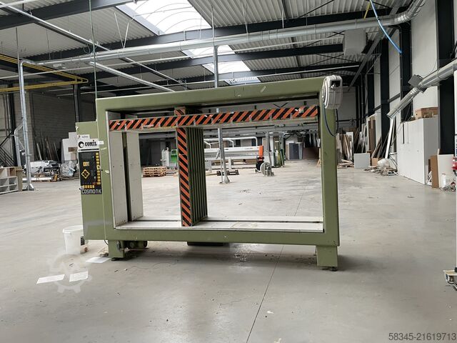 Korpuspresse Comil Cosmo NK1