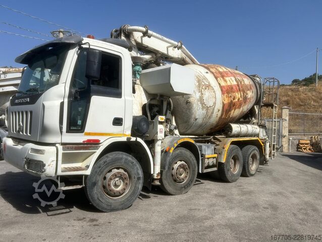 Betonpumpen-LKW Astra HD8 84.45