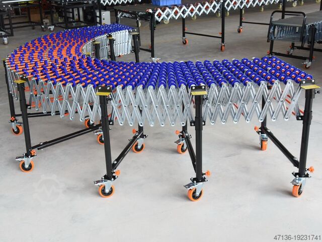 Flexible skatewheels conveyor SEEMA 