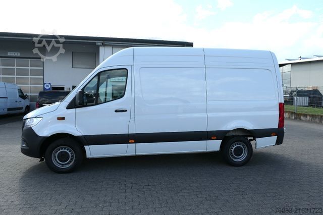 High top van MERCEDES-BENZ Sprinter 317 CDI L2H2 Klima Navi 9G-Tronik MOPF