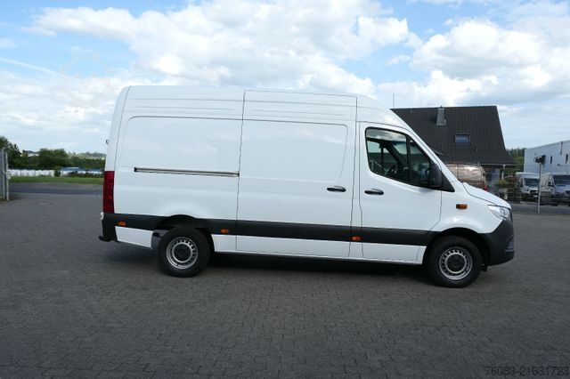 High top van MERCEDES-BENZ Sprinter 317 CDI L2H2 Klima Navi 9G-Tronik MOPF