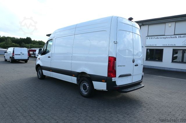 High top van MERCEDES-BENZ Sprinter 317 CDI L2H2 Klima Navi 9G-Tronik MOPF