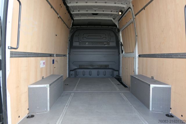 High top van MERCEDES-BENZ Sprinter 317 CDI L2H2 Klima Navi 9G-Tronik MOPF