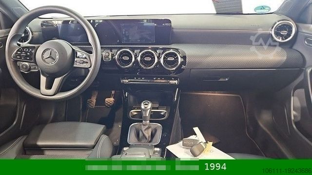Van MERCEDES-BENZ A 200 A -Klasse  Navigation Kamera